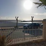 Face A La * 沙特拉永普拉日