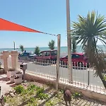 Face A La 度假居 沙特拉永普拉日